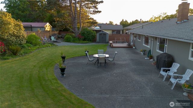 230 E Hawthorne Place, Port Angeles, WA 98362