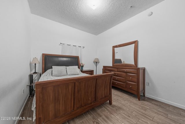 7071 DEER LODGE Circle 103, Jacksonville, FL 32256