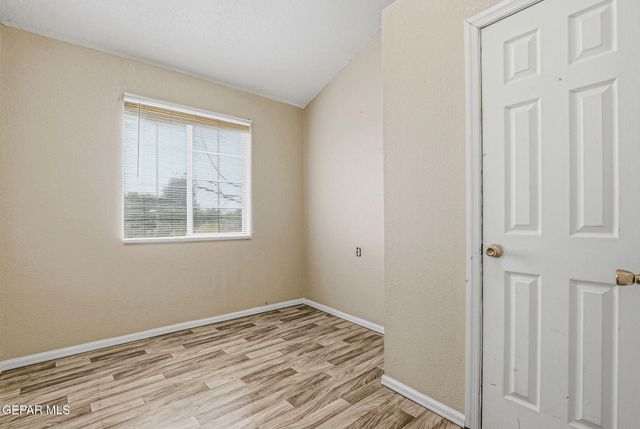 210 QUESITO Street, Clint, TX 79836