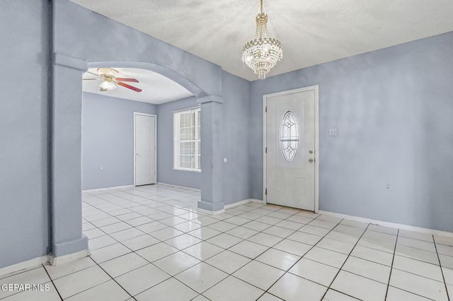 210 QUESITO Street, Clint, TX 79836