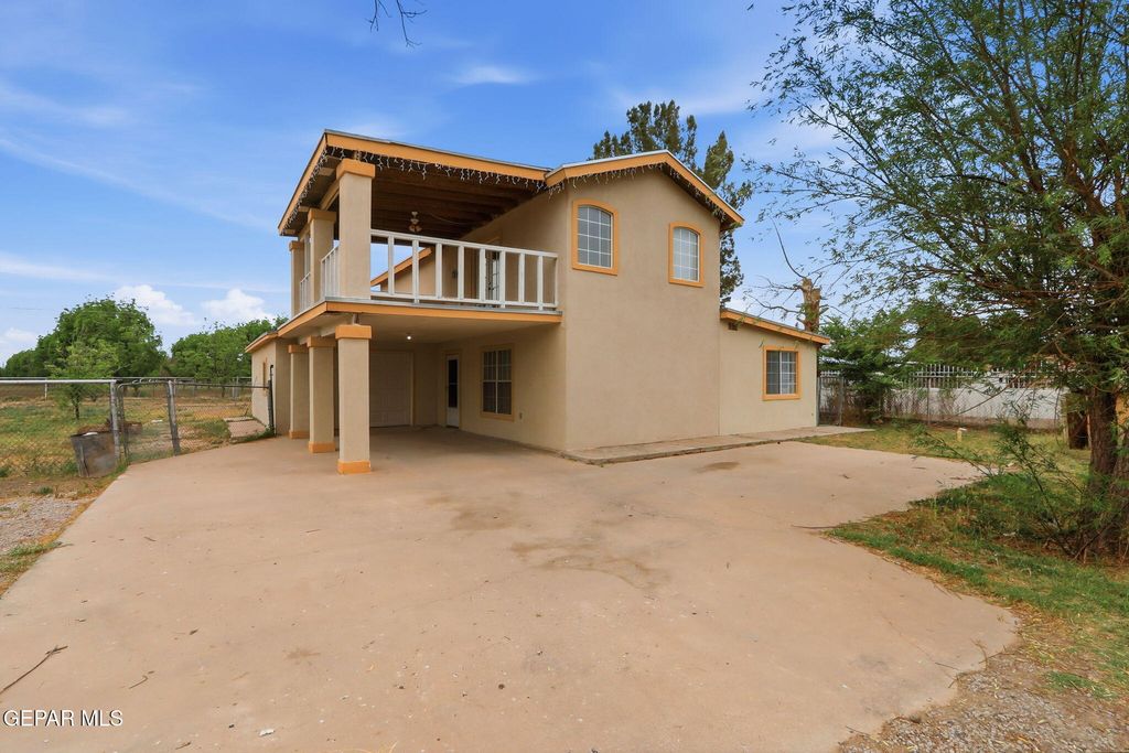 210 QUESITO Street, Clint, TX 79836