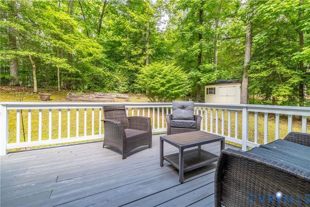 7818 Little Ridge Ct, Chesterfield, VA 23832