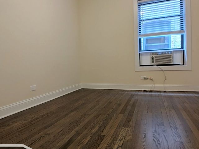 2643 N Spaulding Avenue 2W, Chicago, IL 60647