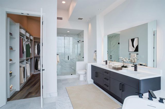 3333 Lake Street 24G, Houston, TX 77098