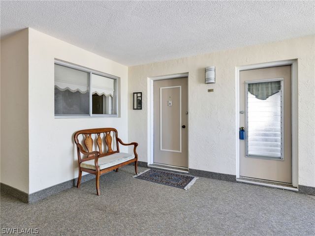 2150 Gulf Shore BLVD N 407, Naples, FL 34102