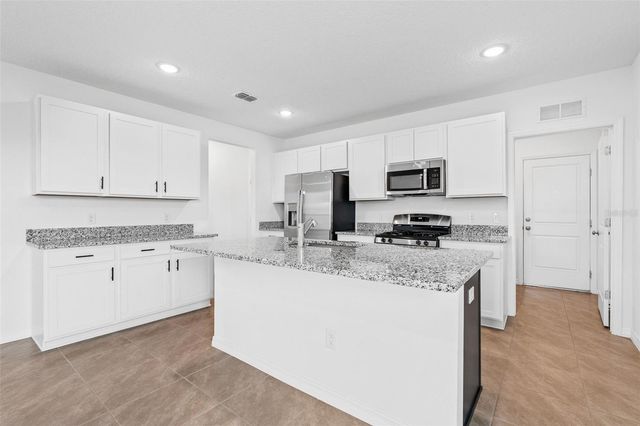 14942 WINDFLOWER ALLEY, Winter Garden, FL 34787