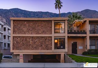 2727 S Sierra Madre 3, Palm Springs, CA 92264