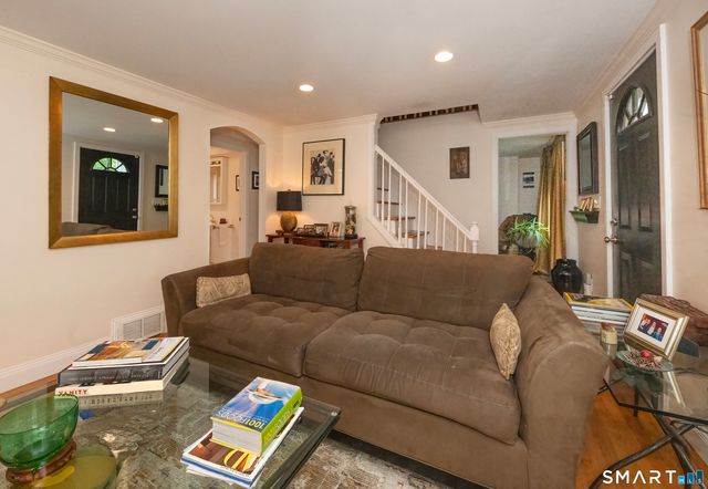 100 Pratt Road, Clinton, CT 06413