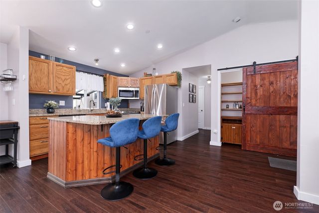 20 SE Currie Way, Shelton, WA 98584