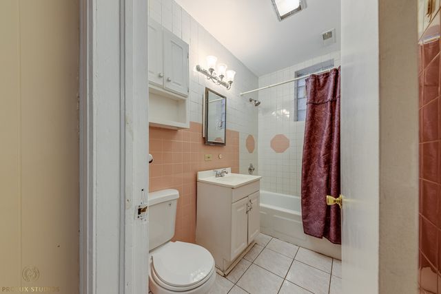 1012 S Oakley Boulevard 2, Chicago, IL 60612