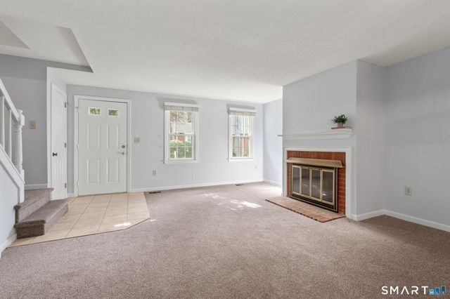 3 Barrington Drive C, Wethersfield, CT 06033