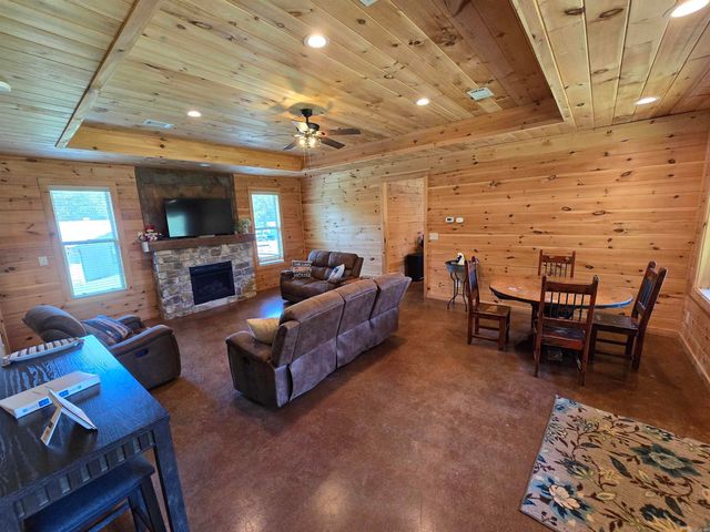 3193 Brownsville Road, Greers Ferry, AR 72067
