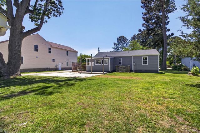 547 Fox Hill Road, Hampton, VA 23669