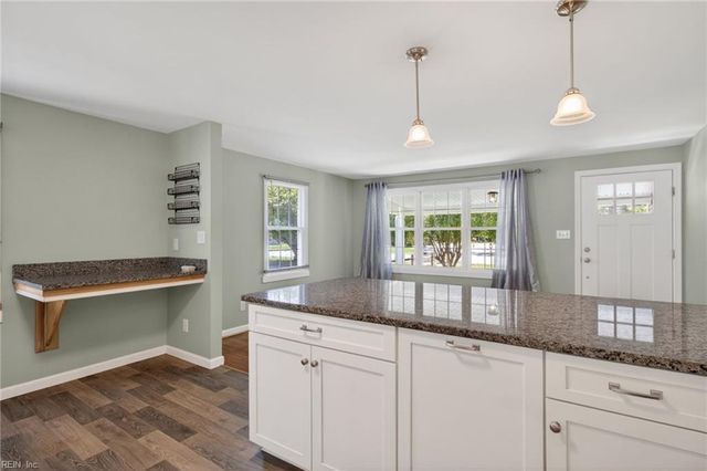 547 Fox Hill Road, Hampton, VA 23669