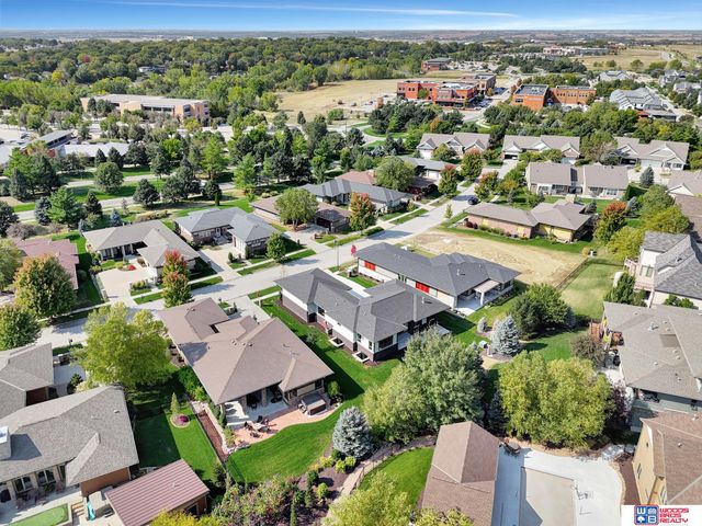 336 Bushclover Road, Lincoln, NE 68521