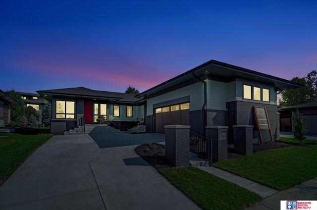 336 Bushclover Road, Lincoln, NE 68521