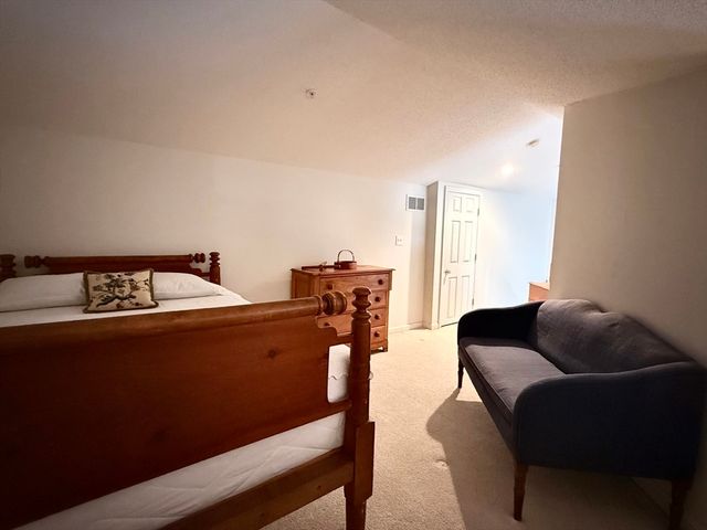 18D Castle Hill Road 18D, Agawam, MA 01001