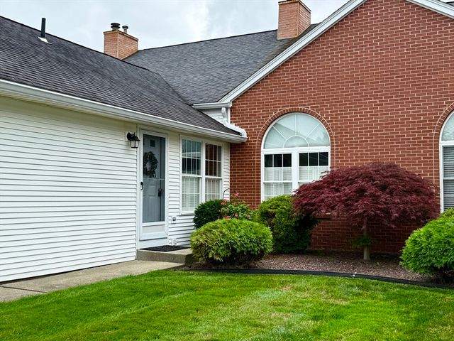 18D Castle Hill Road 18D, Agawam, MA 01001
