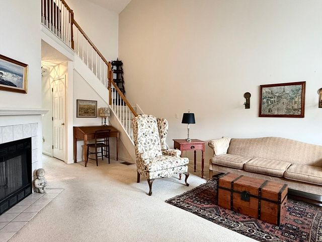 18D Castle Hill Road 18D, Agawam, MA 01001