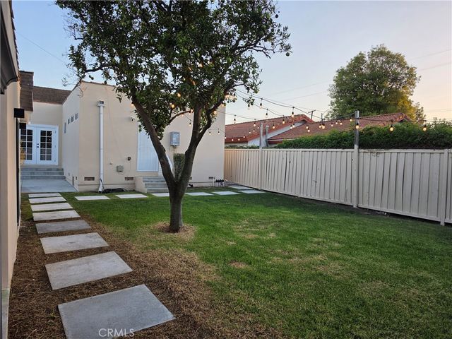 2053 W 75th Street, Los Angeles, CA 90047