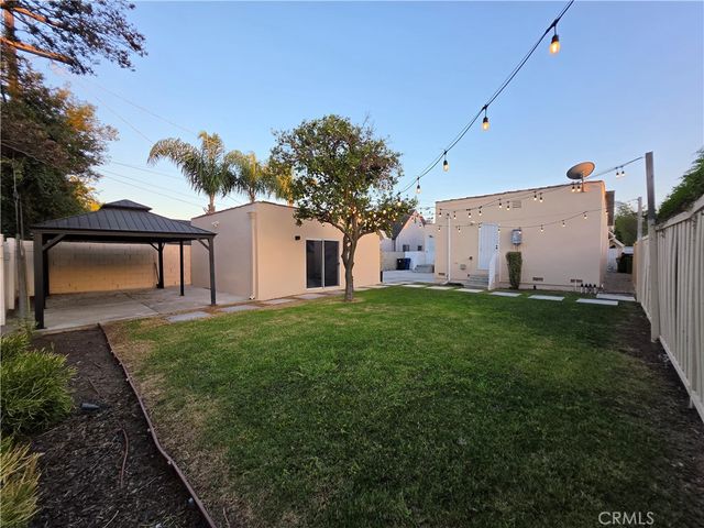 2053 W 75th Street, Los Angeles, CA 90047