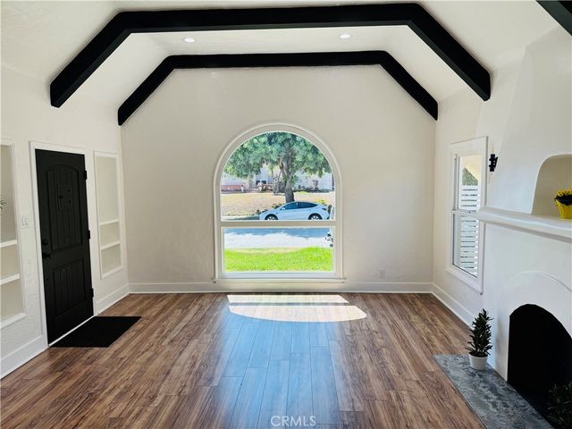 2053 W 75th Street, Los Angeles, CA 90047