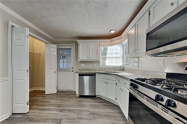 1305 Burning Bush Drive, Loganville, GA 30052