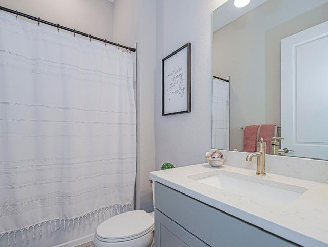 781 SE Courances Drive, Port St. Lucie, Port St Lucie, FL 34984