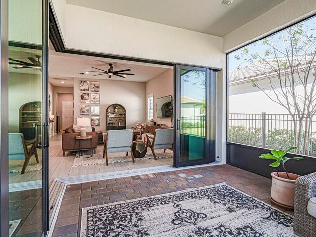 781 SE Courances Drive, Port St. Lucie, Port St Lucie, FL 34984