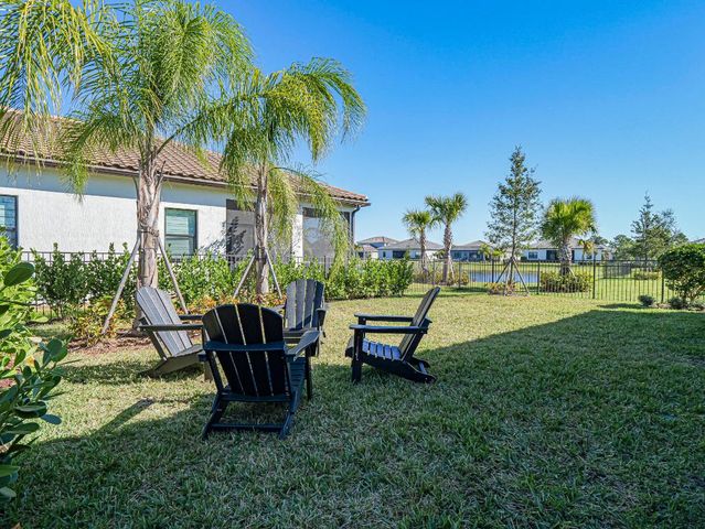 781 SE Courances Drive, Port St. Lucie, Port St Lucie, FL 34984
