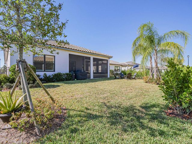 781 SE Courances Drive, Port St. Lucie, Port St Lucie, FL 34984