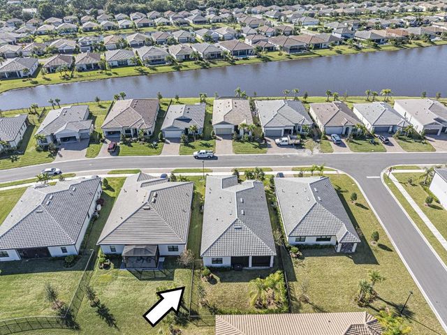 781 SE Courances Drive, Port St. Lucie, Port St Lucie, FL 34984