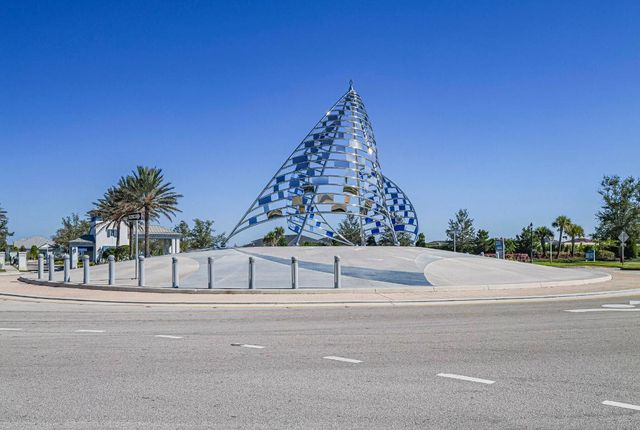 781 SE Courances Drive, Port St. Lucie, Port St Lucie, FL 34984