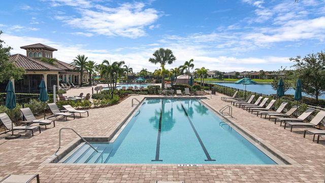 781 SE Courances Drive, Port St. Lucie, Port St Lucie, FL 34984