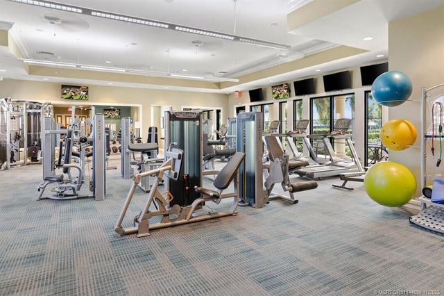 781 SE Courances Drive, Port St. Lucie, Port St Lucie, FL 34984