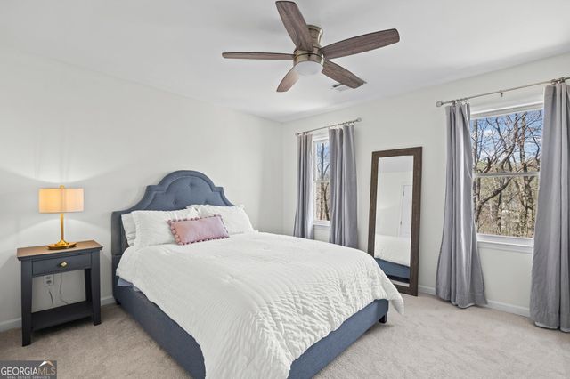 3373 Lake Crest Lane NE, Roswell, GA 30075