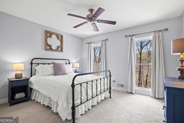 3373 Lake Crest Lane NE, Roswell, GA 30075