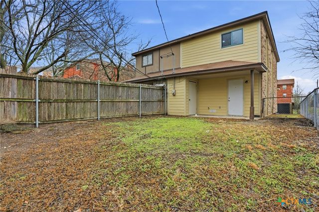 922 N 7th Street, Copperas Cove, TX 76522