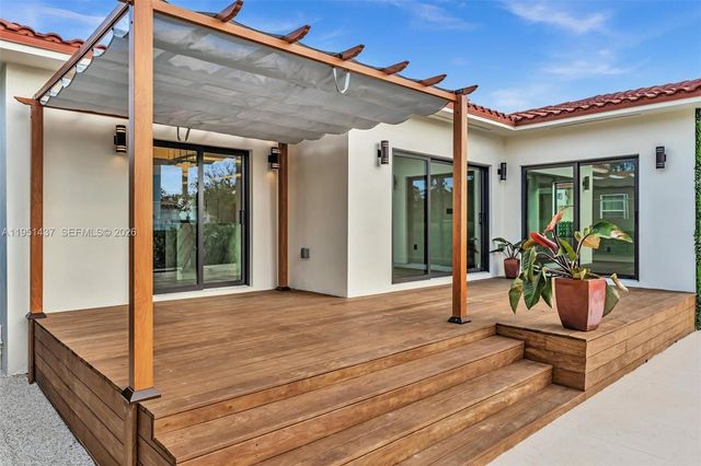 9448 Abbott Ave, Surfside, FL 33154