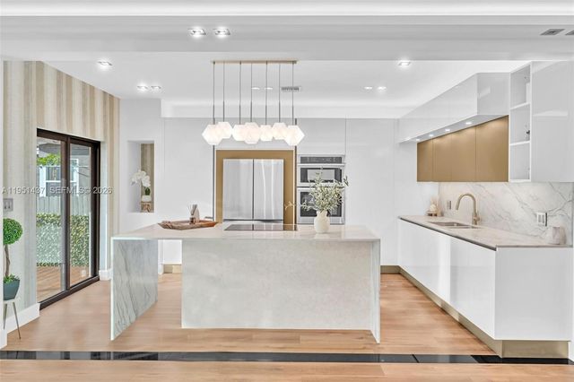 9448 Abbott Ave, Surfside, FL 33154