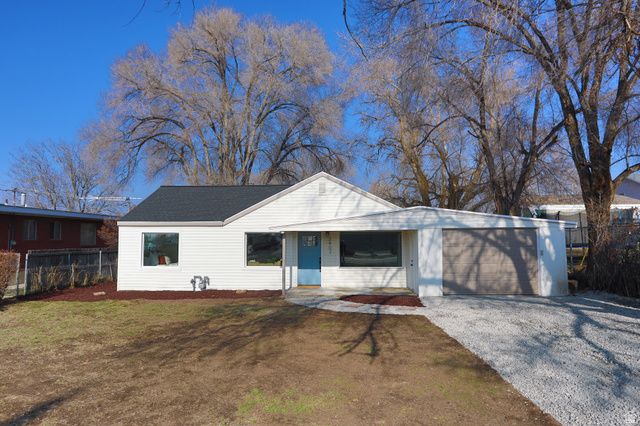 3402 W 6000 S, Roy, UT 84067