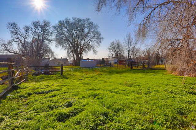 3402 W 6000 S, Roy, UT 84067