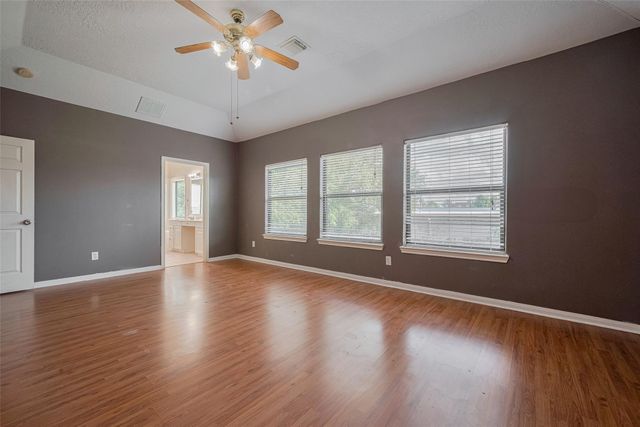 11214 Palmsprings Drive, Houston, TX 77034