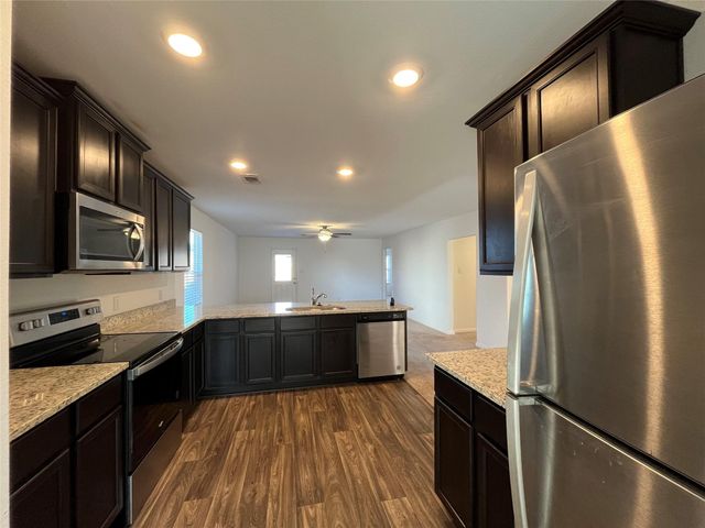 14125 Prospector WAY, Elgin, TX 78621