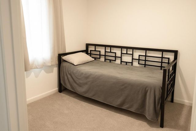 18462 Waterfront Way, Lathrop, CA 95330