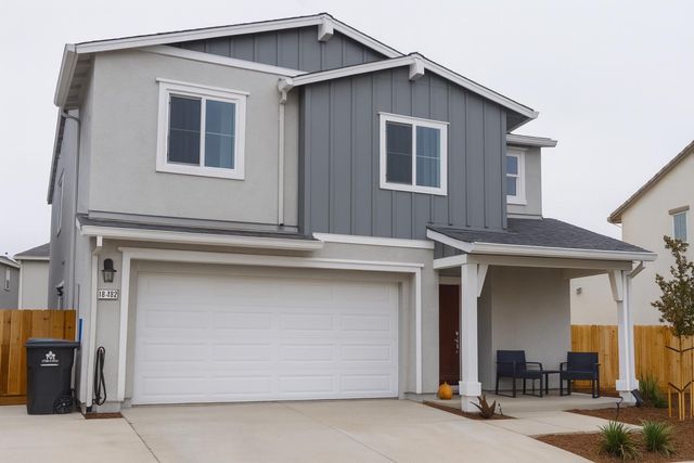 18462 Waterfront Way, Lathrop, CA 95330