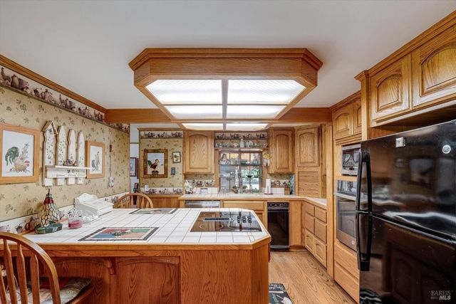 3061 North Ave, Napa, CA 94558