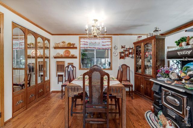 3061 North Ave, Napa, CA 94558