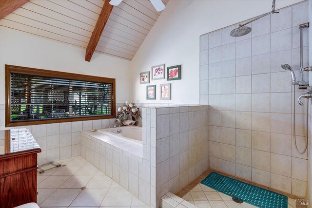 3061 North Ave, Napa, CA 94558