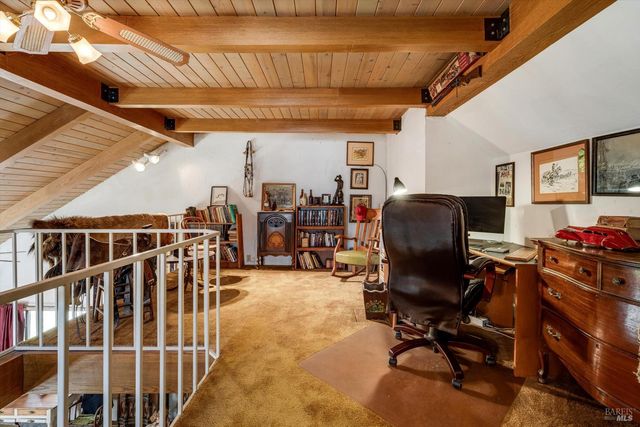 3061 North Ave, Napa, CA 94558